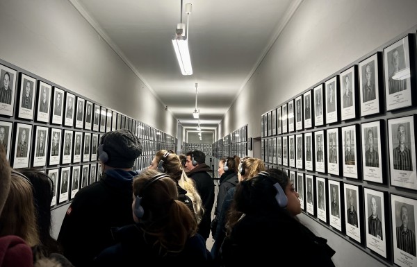 Exkursionen in die Gedenkst&auml;tte Auschwitz-Birkenau und nach Krakau